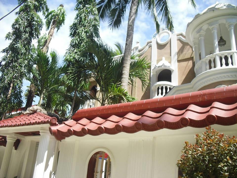 פוארטו גאלרה Blue Crystal Beach Resort מראה חיצוני תמונה